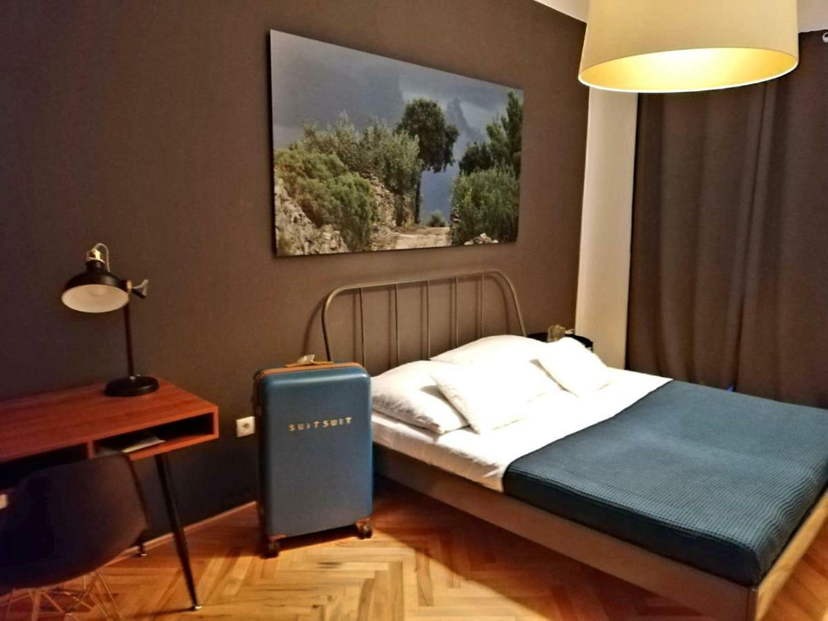 Luxury Old Town Apartment Pula Exteriör bild